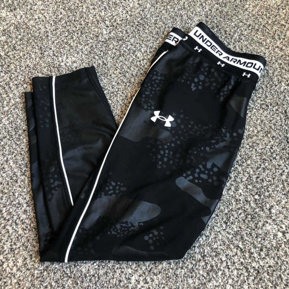 Under Armour Kids' Black Camo Compression Leggings